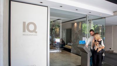 Flaat Recoleta Plaza