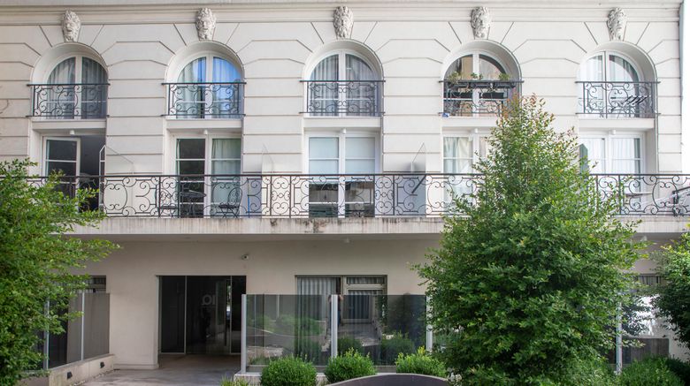 <b>Flaat Recoleta Plaza Exterior</b>. Images powered by <a href="https://www.leonardoworldwide.com/" title="Leonardo Worldwide" target="_blank">Leonardo</a>.