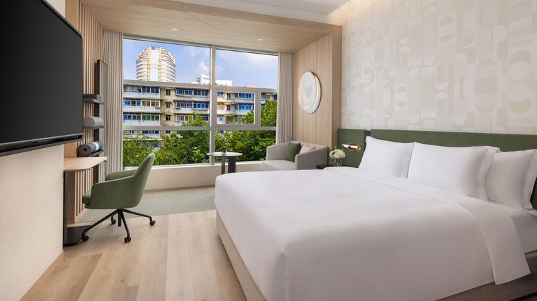 <b>EVEN Hotel West Lake Room</b>. Images powered by <a href="https://www.leonardoworldwide.com/" title="Leonardo Worldwide" target="_blank">Leonardo</a>.
