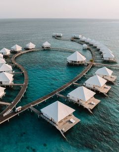 Diamonds Thudufushi Beach