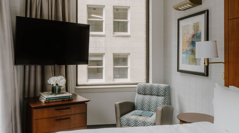 <b>Club Quarters Hotel, Central Loop Room</b>. Images powered by <a href="https://www.leonardoworldwide.com/" title="Leonardo Worldwide" target="_blank">Leonardo</a>.
