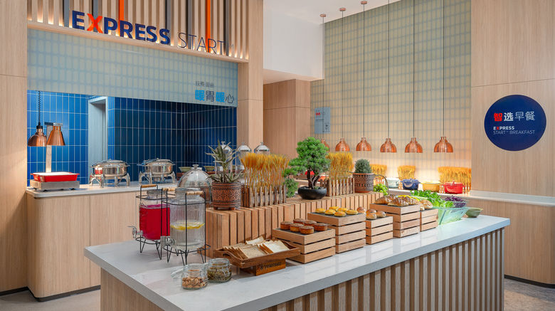 <b>Holiday Inn Exp Intl Duty Free Restaurant</b>. Images powered by <a href="https://www.leonardoworldwide.com/" title="Leonardo Worldwide" target="_blank">Leonardo</a>.