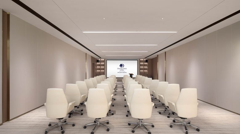 <b>DoubleTree Hilton Altay Fuyun Meeting</b>. Images powered by <a href="https://www.leonardoworldwide.com/" title="Leonardo Worldwide" target="_blank">Leonardo</a>.