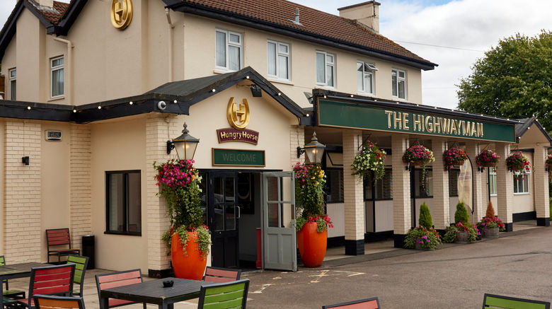 <b>The Highwayman Exterior</b>. Images powered by <a href="https://www.leonardoworldwide.com/" title="Leonardo Worldwide" target="_blank">Leonardo</a>.