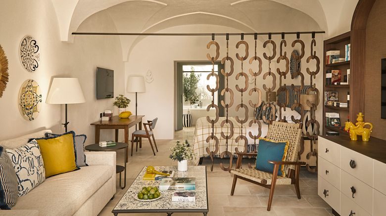 <b>Rocco Forte Masseria Torre Maizza Suite</b>. Images powered by <a href="https://www.leonardoworldwide.com/" title="Leonardo Worldwide" target="_blank">Leonardo</a>.