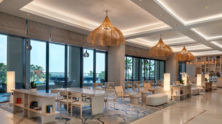 Crowne Plaza Abu Dhabi-Yas Island Exterior