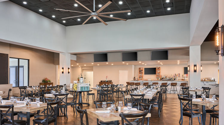 Voco Sandpiper All-Inclusive Restaurant
