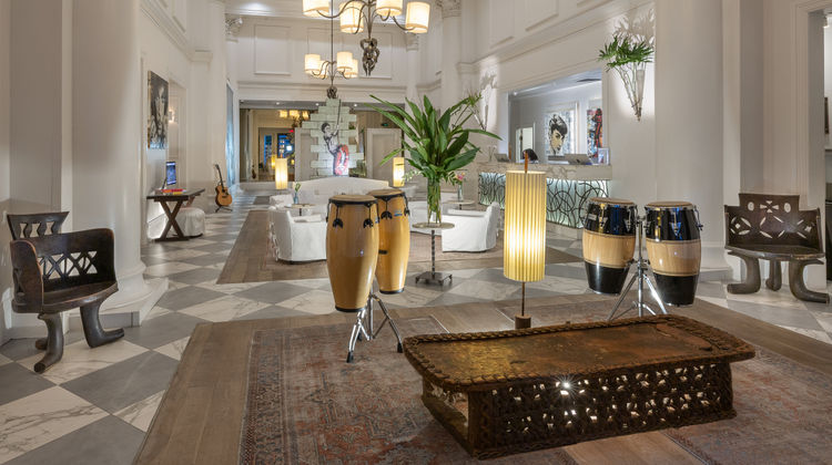 International House Hotel Lobby