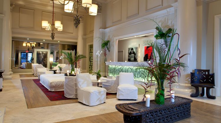 International House Hotel Lobby