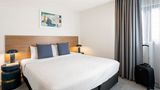 <b>Quest Ivanhoe Room</b>. Images powered by <a href="https://www.leonardoworldwide.com/" title="Leonardo Worldwide" target="_blank">Leonardo</a>.