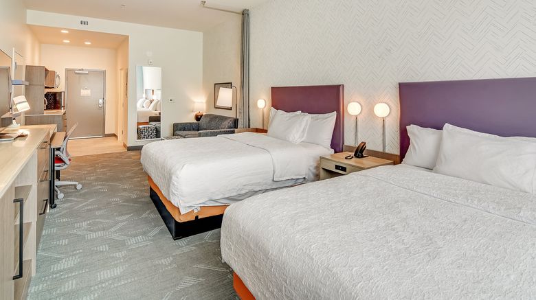 <b>Home2 Suites Crestview Room</b>. Images powered by <a href="https://www.leonardoworldwide.com/" title="Leonardo Worldwide" target="_blank">Leonardo</a>.