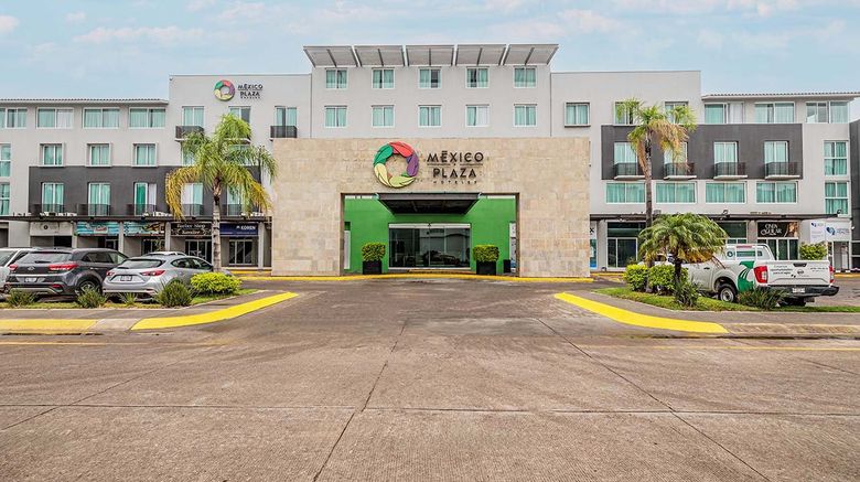 <b>Hotel Mexico Plaza Irapuato Exterior</b>. Images powered by <a href="https://www.leonardoworldwide.com/" title="Leonardo Worldwide" target="_blank">Leonardo</a>.