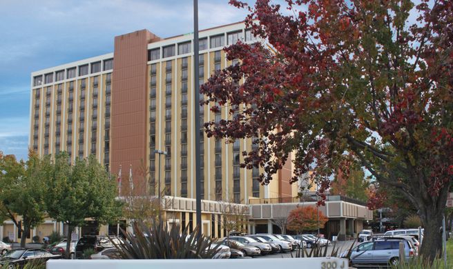 Holiday Inn Sacramento Downtown - Arena Exterior
