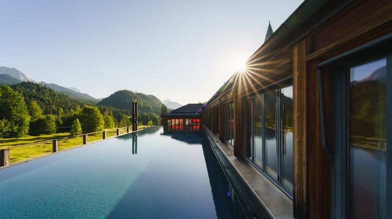 <b>Schloss Elmau Pool</b>. Images powered by <a href="https://www.leonardoworldwide.com/" title="Leonardo Worldwide" target="_blank">Leonardo</a>.
