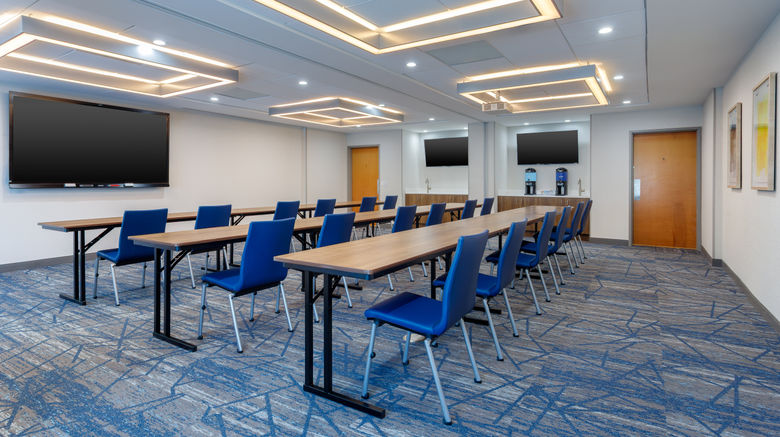 <b>Holiday Inn Express & Suites Lancaster Meeting</b>. Images powered by <a href="https://www.leonardoworldwide.com/" title="Leonardo Worldwide" target="_blank">Leonardo</a>.