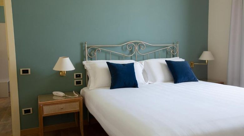 <b>Hotel Enzo Room</b>. Images powered by <a href="https://www.leonardoworldwide.com/" title="Leonardo Worldwide" target="_blank">Leonardo</a>.