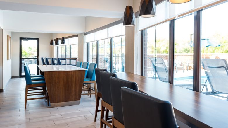 <b>Holiday Inn Express & Suites Lancaster Restaurant</b>. Images powered by <a href="https://www.leonardoworldwide.com/" title="Leonardo Worldwide" target="_blank">Leonardo</a>.