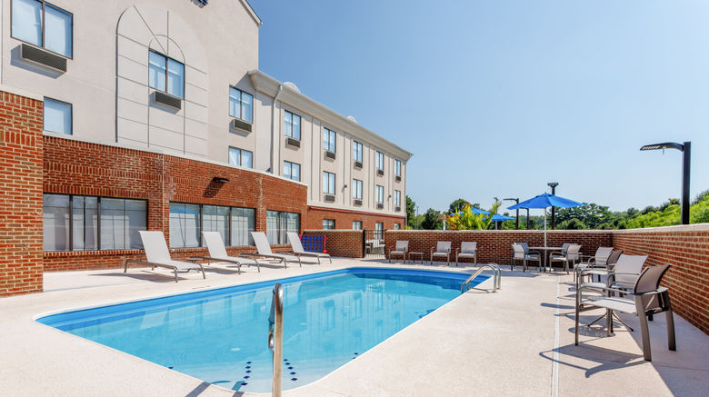 <b>Holiday Inn Express & Suites Lancaster Pool</b>. Images powered by <a href="https://www.leonardoworldwide.com/" title="Leonardo Worldwide" target="_blank">Leonardo</a>.