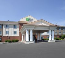 Holiday Inn Express Exterior
