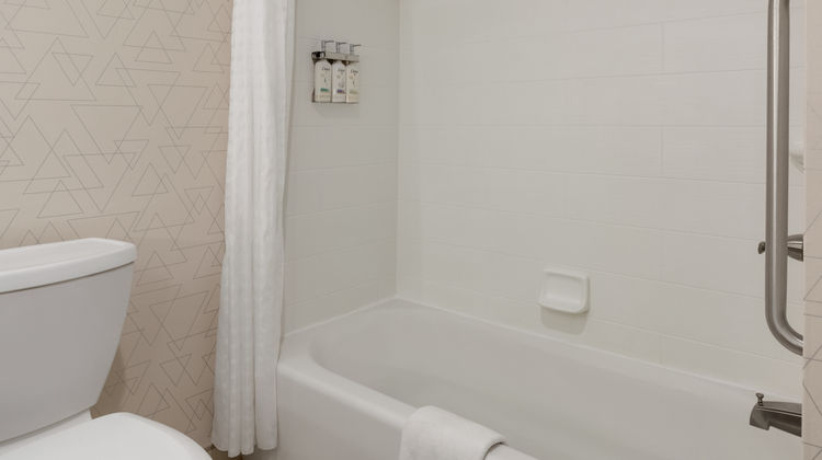 Holiday Inn Express Corning/Painted Post Room
