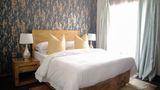 3 Lux Suites Room
