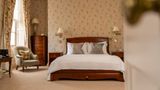 <b>Dukes Hotel Suite</b>. Images powered by <a href="https://www.leonardoworldwide.com/" title="Leonardo Worldwide" target="_blank">Leonardo</a>.