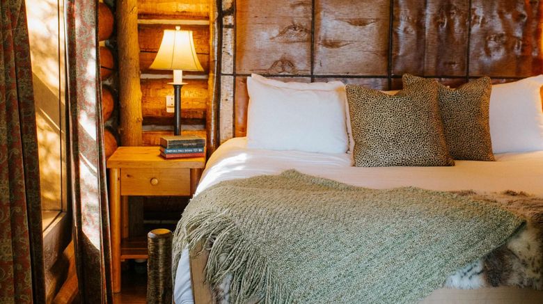 <b>Lake Placid Lodge Room</b>. Images powered by <a href="https://www.leonardoworldwide.com/" title="Leonardo Worldwide" target="_blank">Leonardo</a>.
