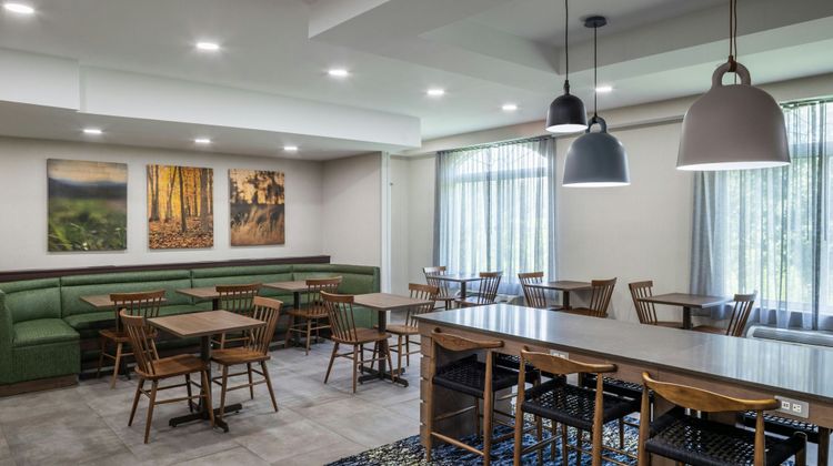 Fairfield Inn & Suites Butler Restaurant