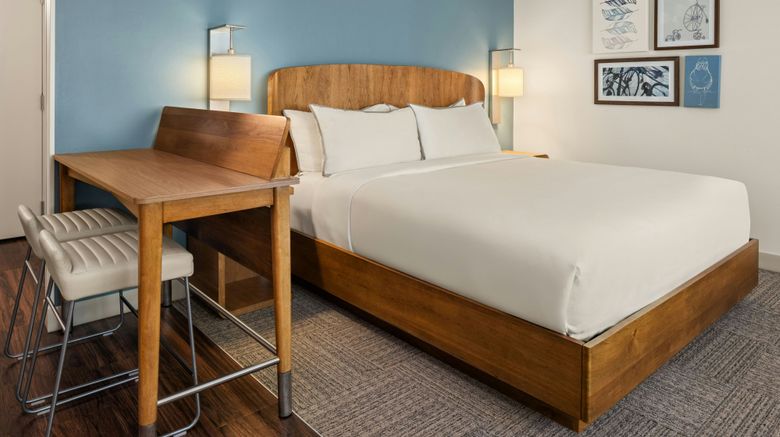 <b>Element Minneapolis Downtown Suite</b>. Images powered by <a href="https://www.leonardoworldwide.com/" title="Leonardo Worldwide" target="_blank">Leonardo</a>.