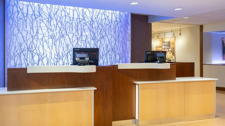 Fairfield Inn & Suites Towanda Lobby
