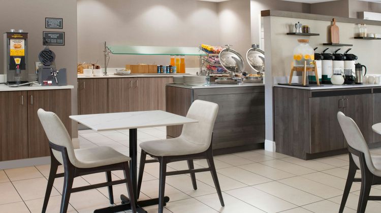 Residence Inn by Marriott Arpt Restaurant