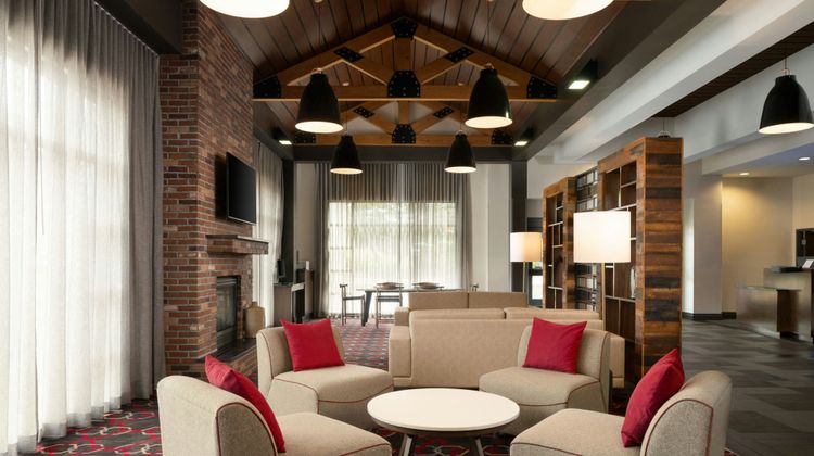 Fairfield Inn & Suites Chattanooga Lobby