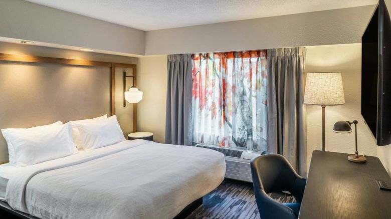 <b>Fairfield Inn & Suites Butler Suite</b>. Images powered by <a href="https://www.leonardoworldwide.com/" title="Leonardo Worldwide" target="_blank">Leonardo</a>.