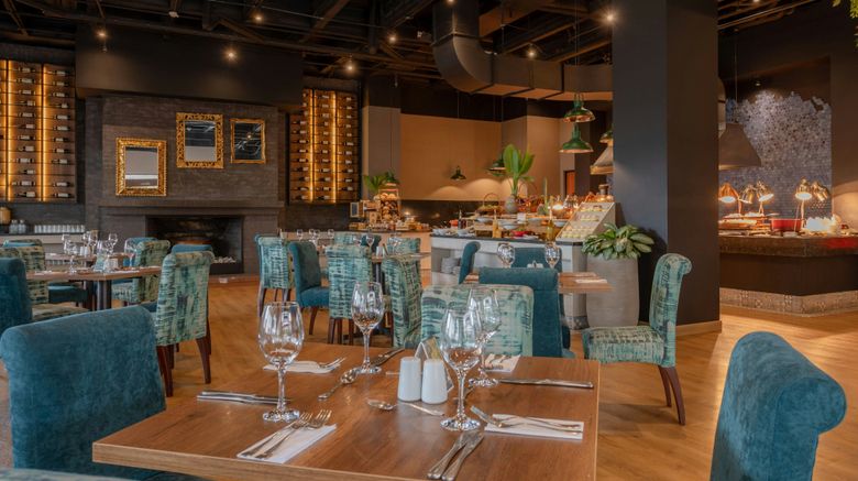 <b>Sheraton Bogota Hotel Restaurant</b>. Images powered by <a href="https://www.leonardoworldwide.com/" title="Leonardo Worldwide" target="_blank">Leonardo</a>.