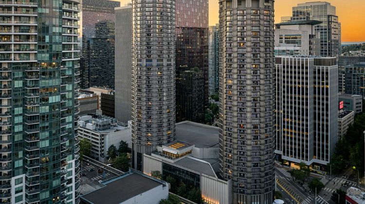 The Westin Seattle Exterior