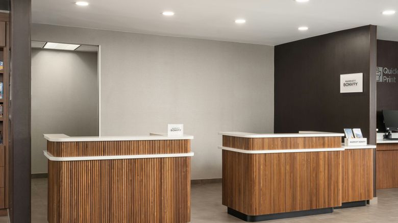 <b>Courtyard by Marriott Brunswick Lobby</b>. Images powered by <a href="https://www.leonardoworldwide.com/" title="Leonardo Worldwide" target="_blank">Leonardo</a>.