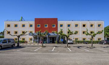 B&B Hotel Nimes Caissargues