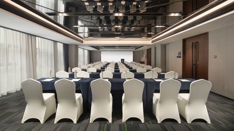 <b>Hampton Xining Haihu Meeting</b>. Images powered by <a href="https://www.leonardoworldwide.com/" title="Leonardo Worldwide" target="_blank">Leonardo</a>.