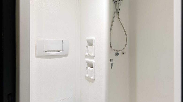<b>B&B Hotel Cergy Pierrelaye Room</b>. Images powered by <a href="https://www.leonardoworldwide.com/" title="Leonardo Worldwide" target="_blank">Leonardo</a>.