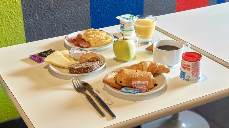 B&B Hotel Cergy Pierrelaye Restaurant