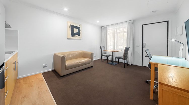 New Crossing Place Motel Room