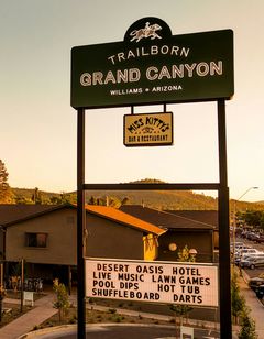 Trailborn Grand Canyon