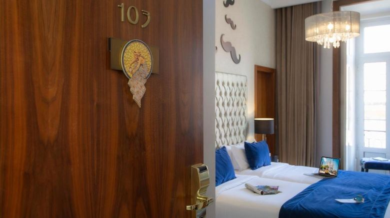 <b>Casual Belle Epoque Lisboa Room</b>. Images powered by <a href="https://www.leonardoworldwide.com/" title="Leonardo Worldwide" target="_blank">Leonardo</a>.