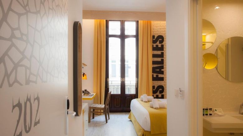 <b>Casual Socarrat Valencia Room</b>. Images powered by <a href="https://www.leonardoworldwide.com/" title="Leonardo Worldwide" target="_blank">Leonardo</a>.
