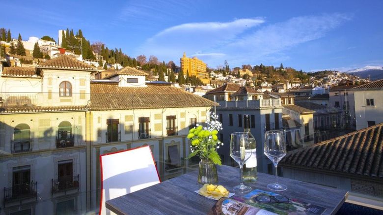 <b>Casual Ilbira Granada Other</b>. Images powered by <a href="https://www.leonardoworldwide.com/" title="Leonardo Worldwide" target="_blank">Leonardo</a>.