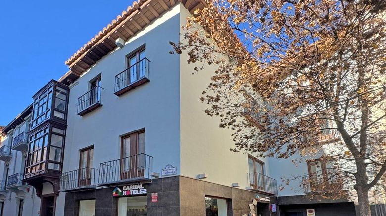 <b>Casual Ilbira Granada Exterior</b>. Images powered by <a href="https://www.leonardoworldwide.com/" title="Leonardo Worldwide" target="_blank">Leonardo</a>.