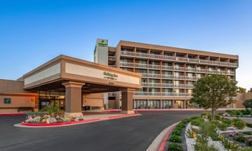Holiday Inn Oxnard North