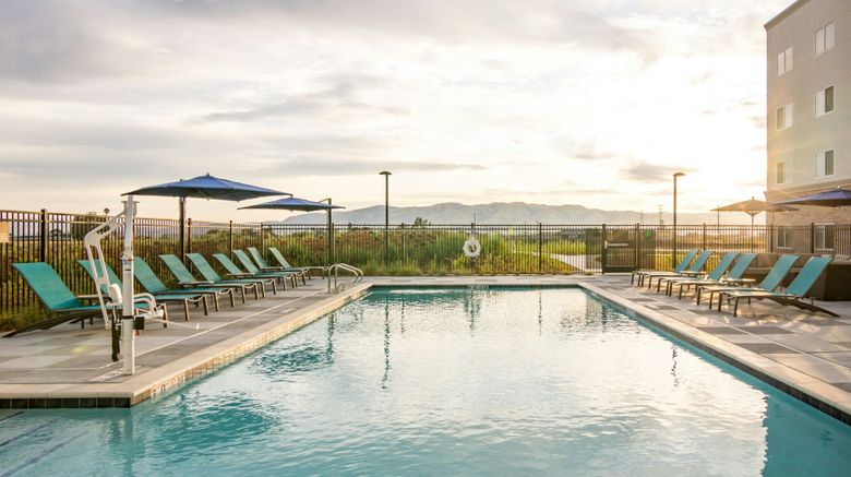 <b>Fairfield by Marriott San Jose North Pool</b>. Images powered by <a href="https://www.leonardoworldwide.com/" title="Leonardo Worldwide" target="_blank">Leonardo</a>.