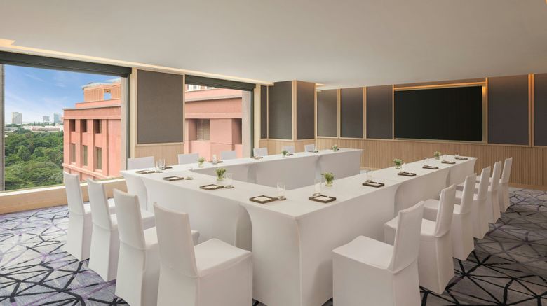 <b>Marriott Executive Apartments Bengaluru Meeting</b>. Images powered by <a href="https://www.leonardoworldwide.com/" title="Leonardo Worldwide" target="_blank">Leonardo</a>.