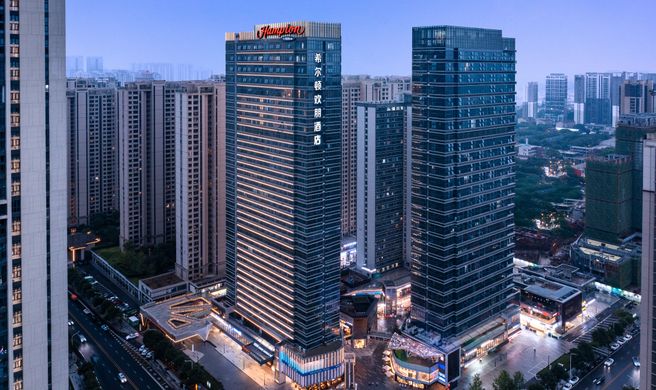 Hampton Inn Binjiang Financial Center Exterior